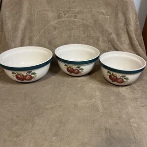 Set Of 3 Casuals by China Pearl Nesting Bowls Apple Pattern Ceramic Green Band‎